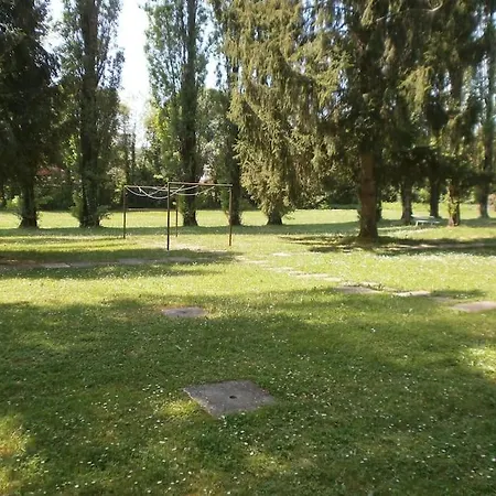 Apartmán Garden To 1 Km From The Centre Of Pordenone